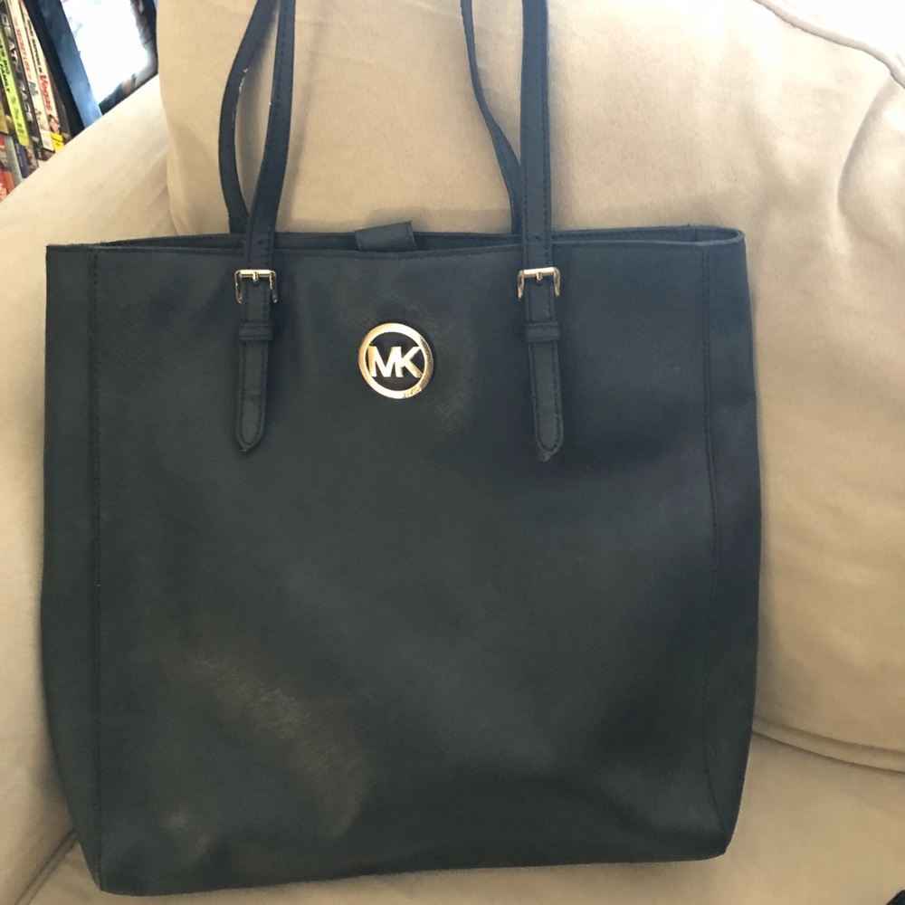 Michael Kors black purse.